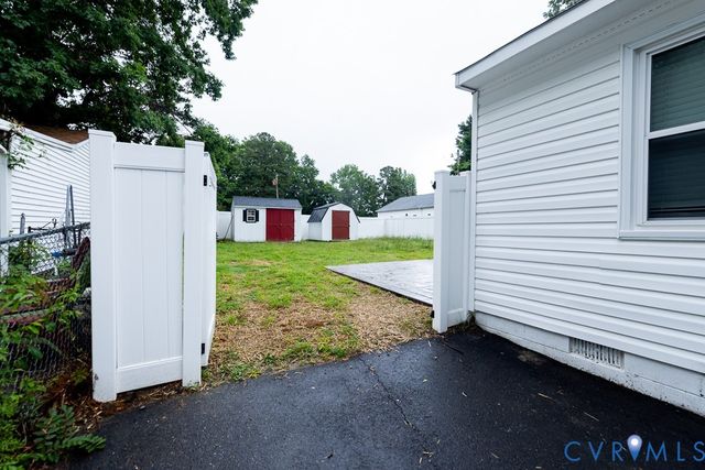 1503 Sunnyside Ave, Hopewell, VA 23860