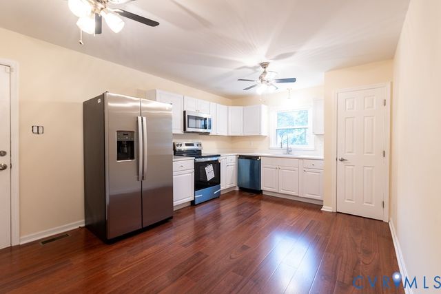 1503 Sunnyside Ave, Hopewell, VA 23860