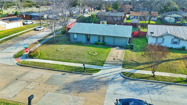 2112 Overglen Drive, Plano, TX 75074