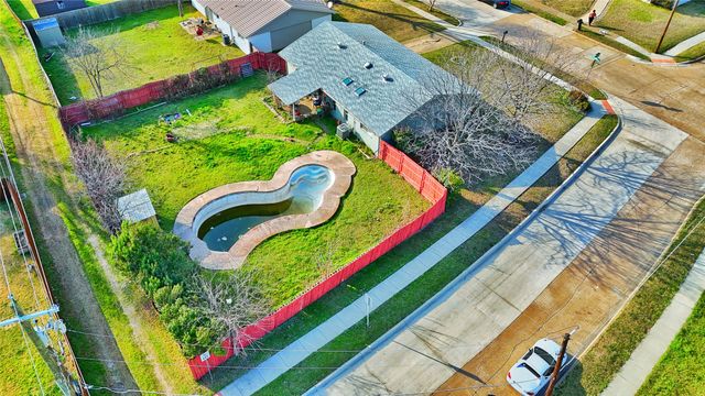 2112 Overglen Drive, Plano, TX 75074