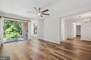 3326 WOODBURN VILLAGE DR #23, Annandale, VA 22003