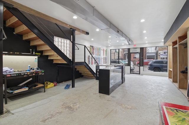 2620 S Central Park Avenue, Chicago, IL 60623