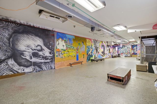 2620 S Central Park Avenue, Chicago, IL 60623