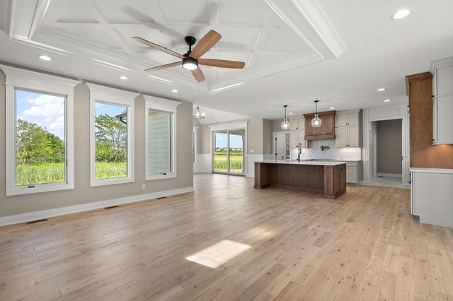 10059 Lilac Cove, St. John, IN 46373