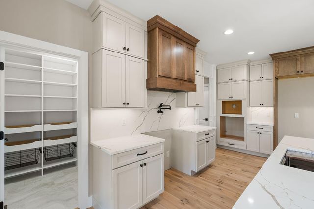 10059 Lilac Cove, St. John, IN 46373