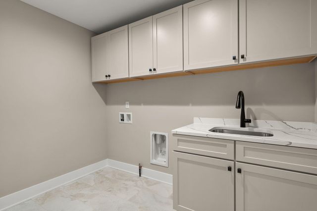 10059 Lilac Cove, St. John, IN 46373