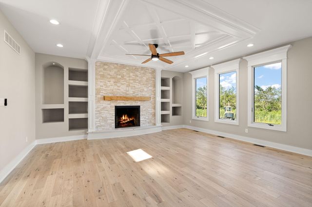 10059 Lilac Cove, St. John, IN 46373