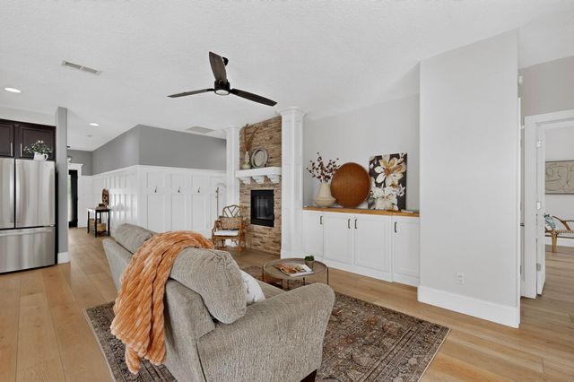2818 Cipres Lane SE, Rio Rancho, NM 87124