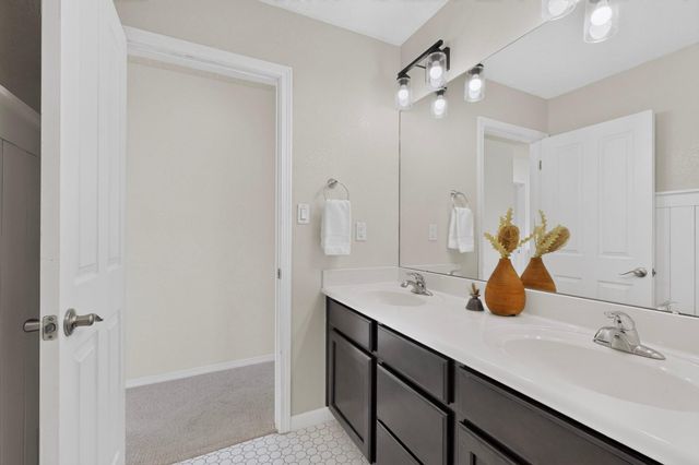 2818 Cipres Lane SE, Rio Rancho, NM 87124