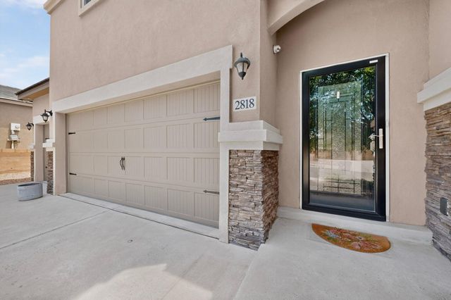 2818 Cipres Lane SE, Rio Rancho, NM 87124