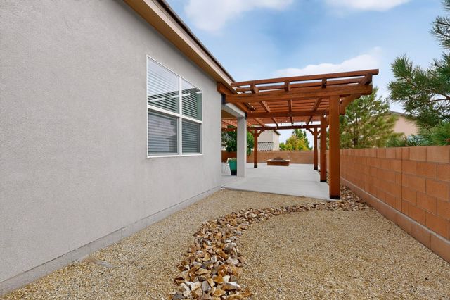 2818 Cipres Lane SE, Rio Rancho, NM 87124
