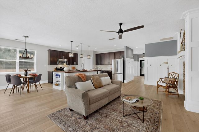 2818 Cipres Lane SE, Rio Rancho, NM 87124