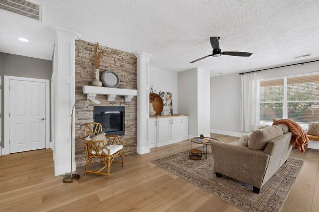 2818 Cipres Lane SE, Rio Rancho, NM 87124