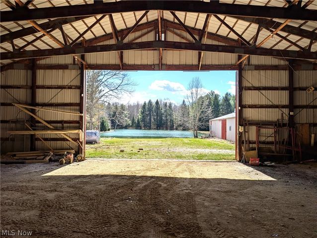 16474 Palmyra Road, Lake Milton, OH 44429