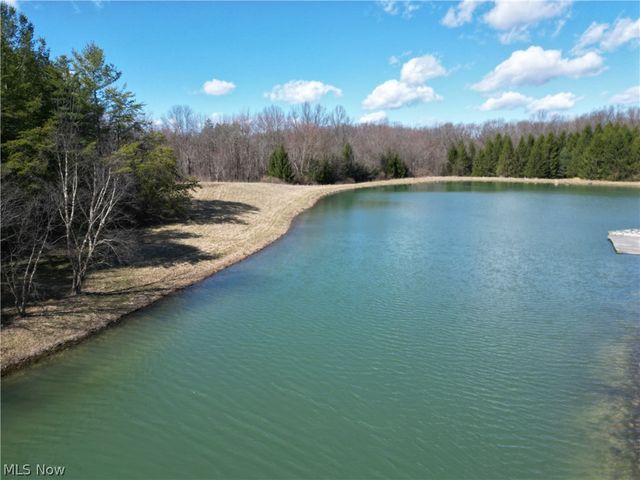 16474 Palmyra Road, Lake Milton, OH 44429