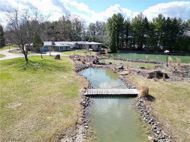 16474 Palmyra Road, Lake Milton, OH 44429