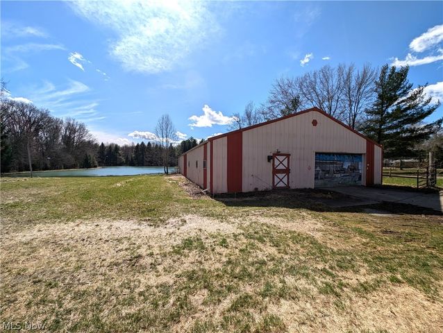 16474 Palmyra Road, Lake Milton, OH 44429