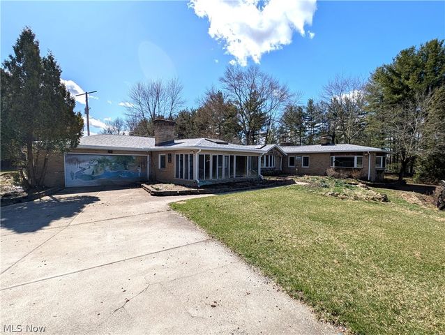 16474 Palmyra Road, Lake Milton, OH 44429
