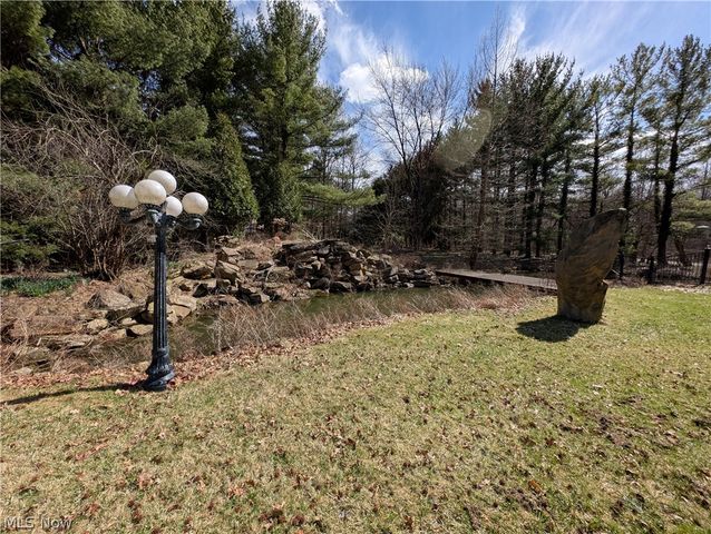 16474 Palmyra Road, Lake Milton, OH 44429