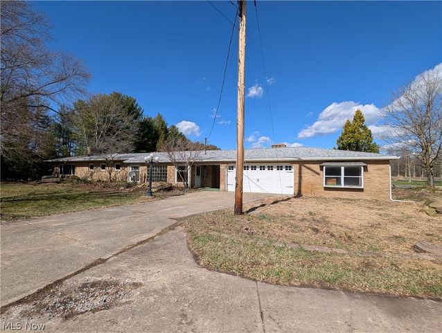 16474 Palmyra Road, Lake Milton, OH 44429