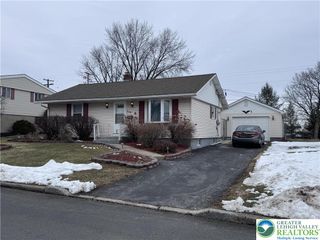 96 El Reno Avenue, Upper Nazareth Twp, PA 18064