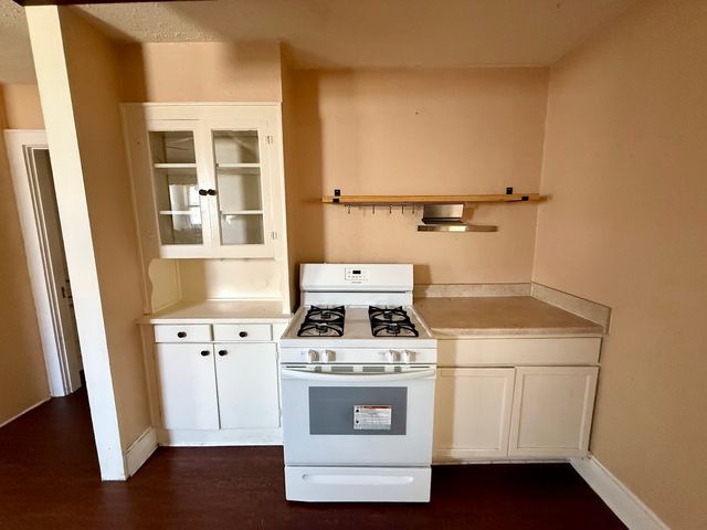 2946 Lipscomb Street, Fort Worth, TX 76110