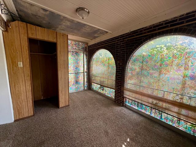 2946 Lipscomb Street, Fort Worth, TX 76110