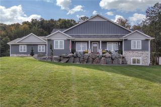 9423 24th Avenue, Eau Claire, WI 54703