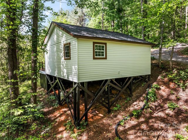 193 Sams Hill, Sylva, NC 28779