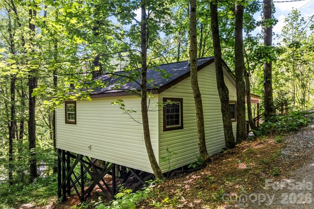 193 Sams Hill, Sylva, NC 28779