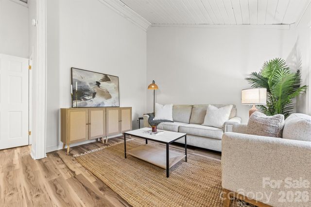193 Sams Hill, Sylva, NC 28779
