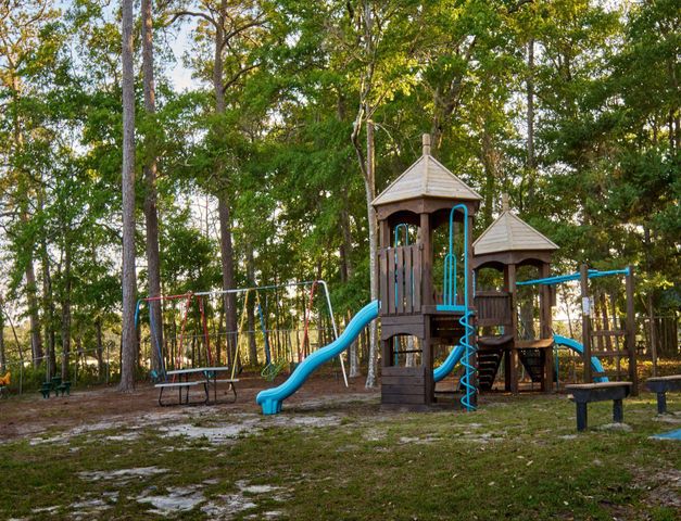 2228 Vereen Circle, Little River, SC 29566