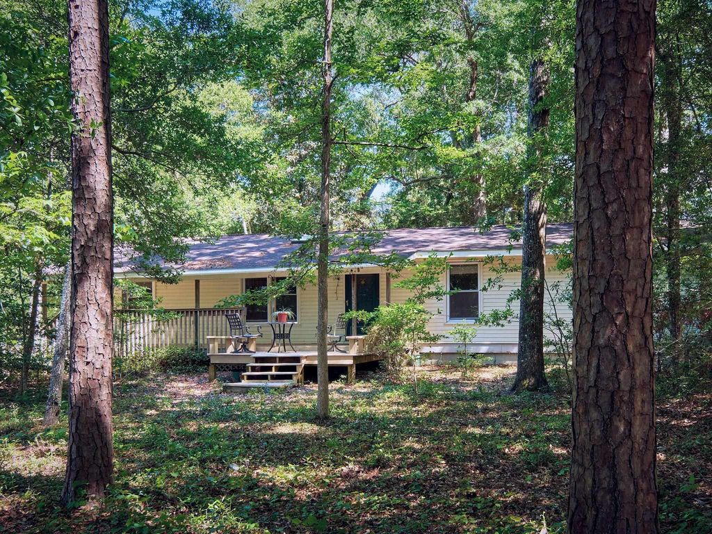 2228 Vereen Circle, Little River, SC 29566