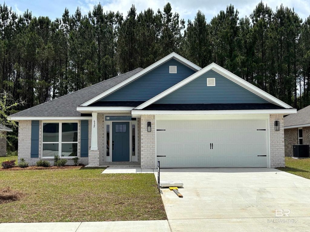 632 Mayflower Drive, Foley, AL 36535