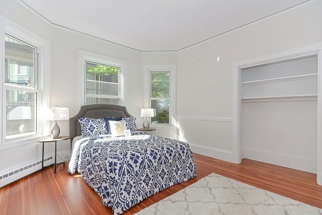 28 Inman St 2, Cambridge, MA 02139