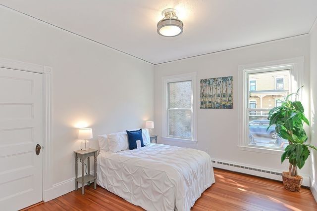 28 Inman St 2, Cambridge, MA 02139