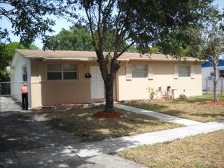 560 SW 51st Avenue, Margate, FL 33068