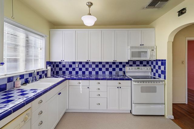 2315 Butte Street, Redding, CA 96001