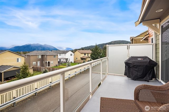 9214 Merritt Avenue SE, Snoqualmie, WA 98065