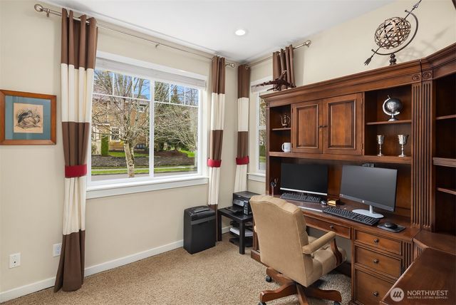 9214 Merritt Avenue SE, Snoqualmie, WA 98065