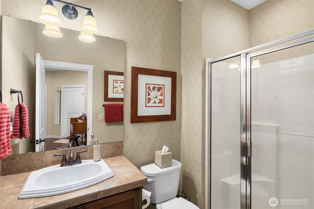 9214 Merritt Avenue SE, Snoqualmie, WA 98065