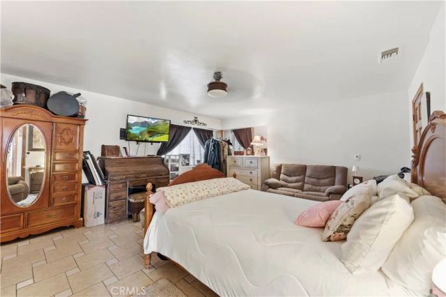 37350 115th Street East, Littlerock, CA 93543