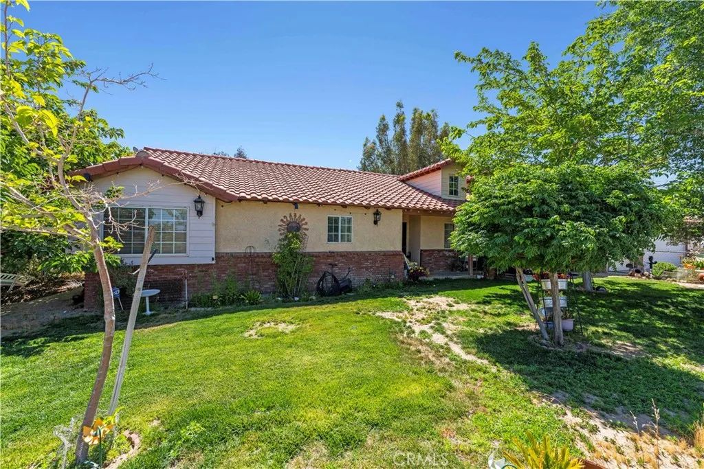 37350 115th Street East, Littlerock, CA 93543