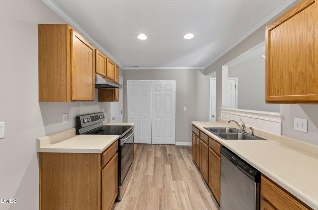7229 Lowell Ridge Road, Raleigh, NC 27616