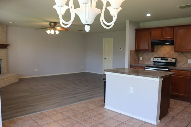 2304 Heads And Tails Lane, Mckinney, TX 75071