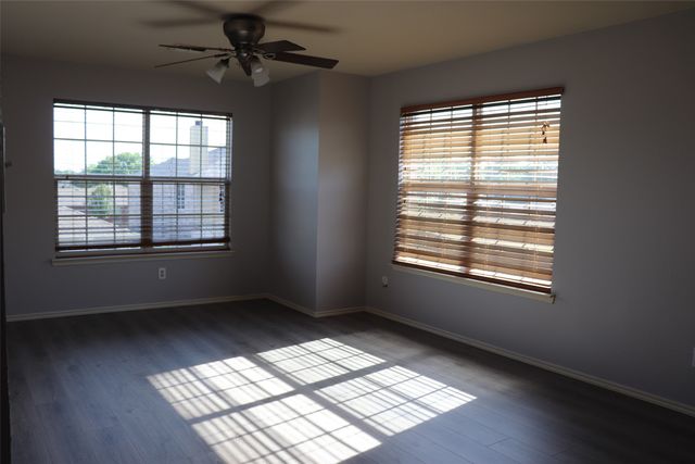 2304 Heads And Tails Lane, Mckinney, TX 75071