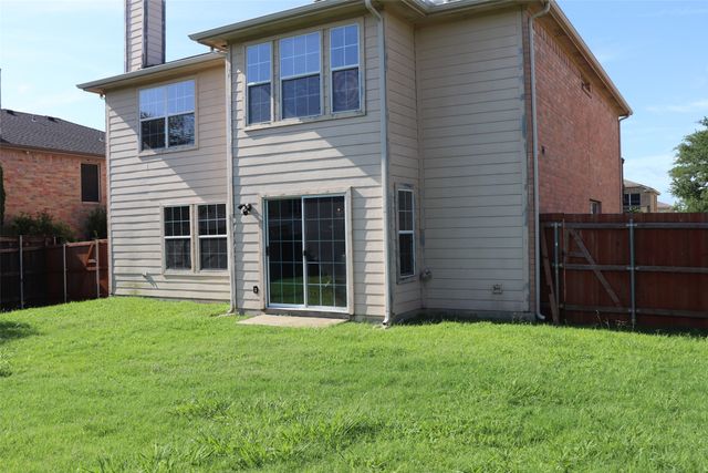 2304 Heads And Tails Lane, Mckinney, TX 75071