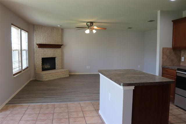 2304 Heads And Tails Lane, Mckinney, TX 75071