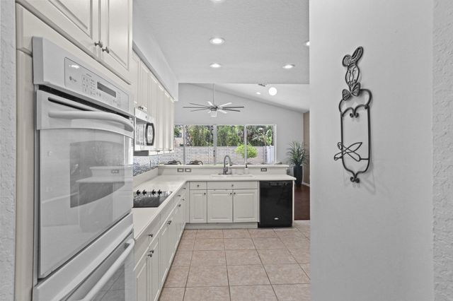 1884 SW Jamesport Drive, Port St. Lucie, Port St Lucie, FL 34953