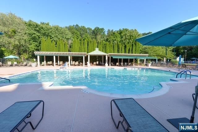 2107 Warrens Way 107, Wanaque, NJ 07465